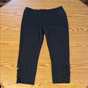 Athleta Black Lace-Up Cropped Leggings